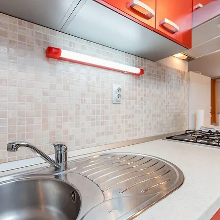 Ferienhaus Mit Klima, Wifi, Bbq Und Garten Baška