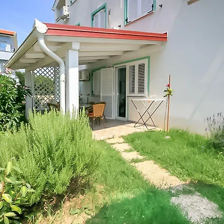 Ferienhaus Mit Klima, Wifi, Bbq Und Garten *