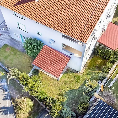 Mit Klima, Wifi, Bbq Und Garten Holiday home *